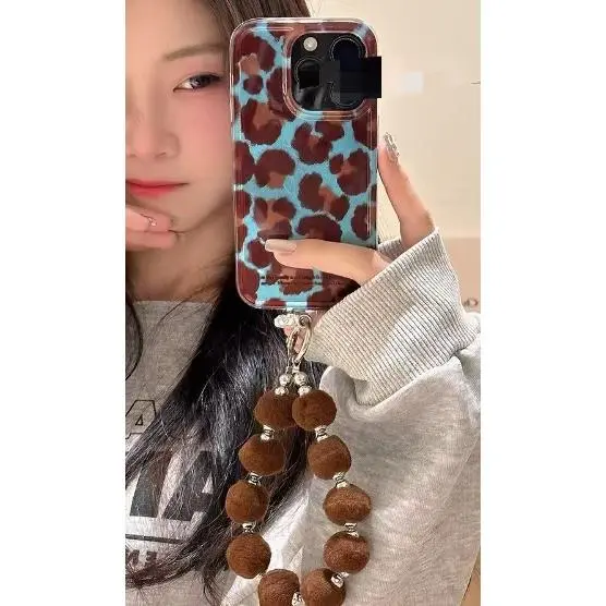 Fur bracelet + blue leopard print - feather gauze 