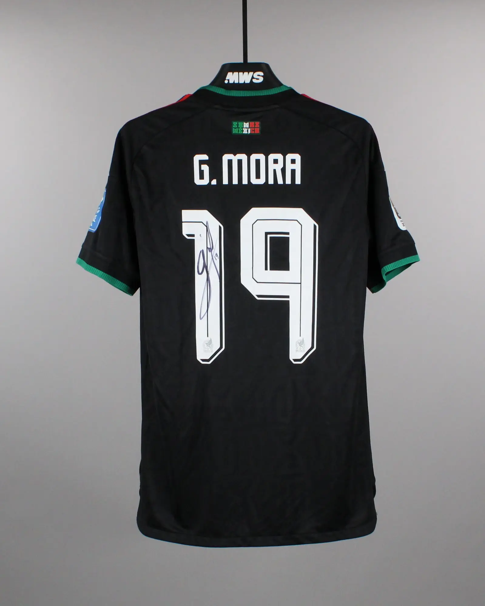 Mora#19 México Inspired Y2K Soccer Aesthetic Top – Vintage Heritage Black Fashion Shirt, Retro Football Style Streetwear, Blokecore Unisex Casual Graphic Tee, Lifestyle Apparel
