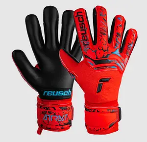 Reusch Attrakt Grip Evolution Goalkeeper Gloves