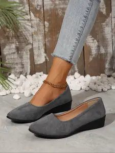 Women's Casual Stylish Wedge High Heels Platform Shoes, Round Toe Slip-On Design Comfortable Rubber Sole Spring & Fall Fashion Footwear, Fashionable Wedge Shoes