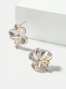 Elegant Zircon Flower Earrings, Pair of Stylish Floral Jewelry, Perfect for Special Occasions, Durable and Beautiful Design