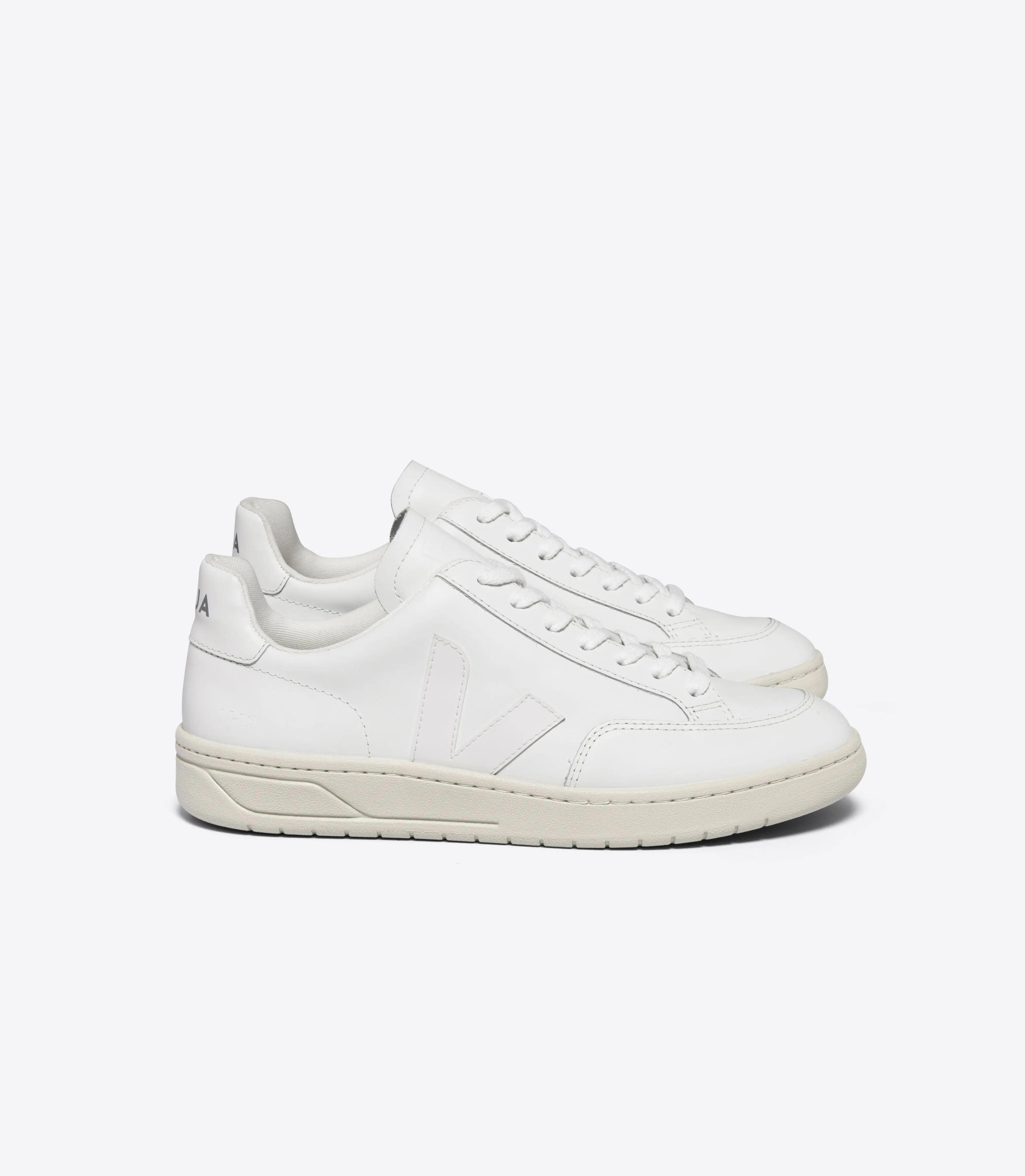 Women's V-12 VEJA Sneaker