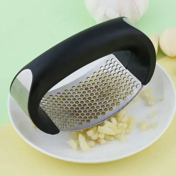 3 packs stainless steel garlic press, garlic peeler, garlic grater, stainless steel kitchen utensils, cheese grater