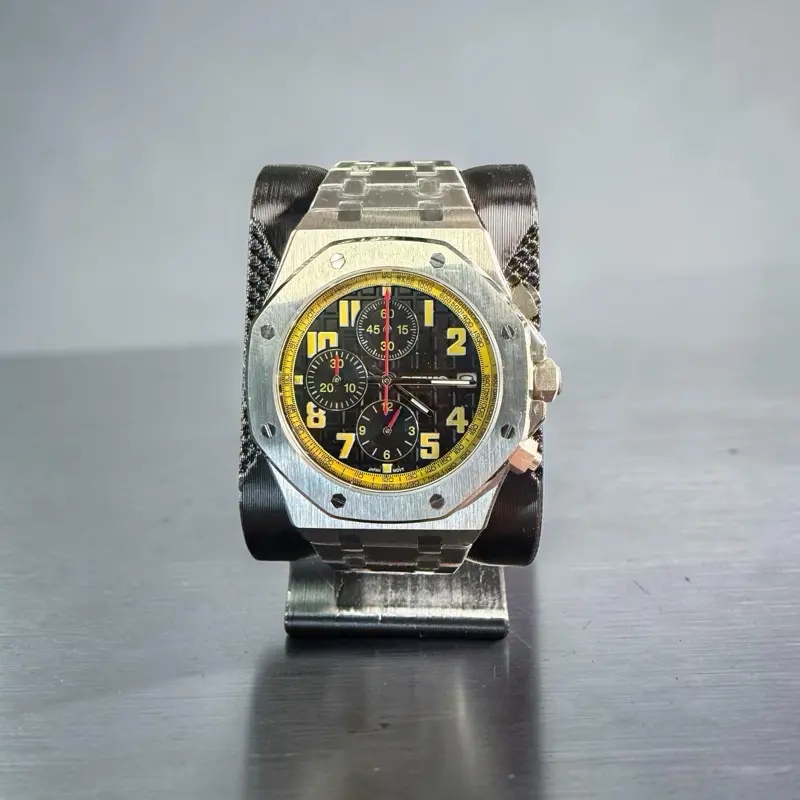 Custom Stainless Steel Chronograph Watch | Quartz Movement | Integrated Bracelet | 42mm