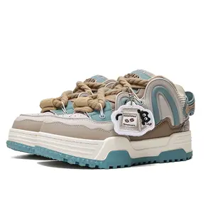 Q-AND unisex thick-soled shoes EU37-44, comfortable and soft bread shoes, fashionable and casual sports shoes, suitable for all seasons, daily wear, commuting, hiking and running