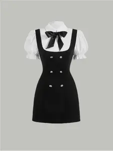 Sweet Cute Two-In-One Knit Dress with Lion Head Buckles, Detachable Bow, Preppy Style, Fashionable and Versatile for School and Youth, Fitted