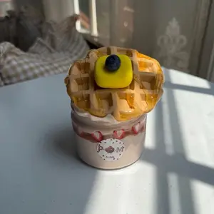 Maple syrup, waffle slime