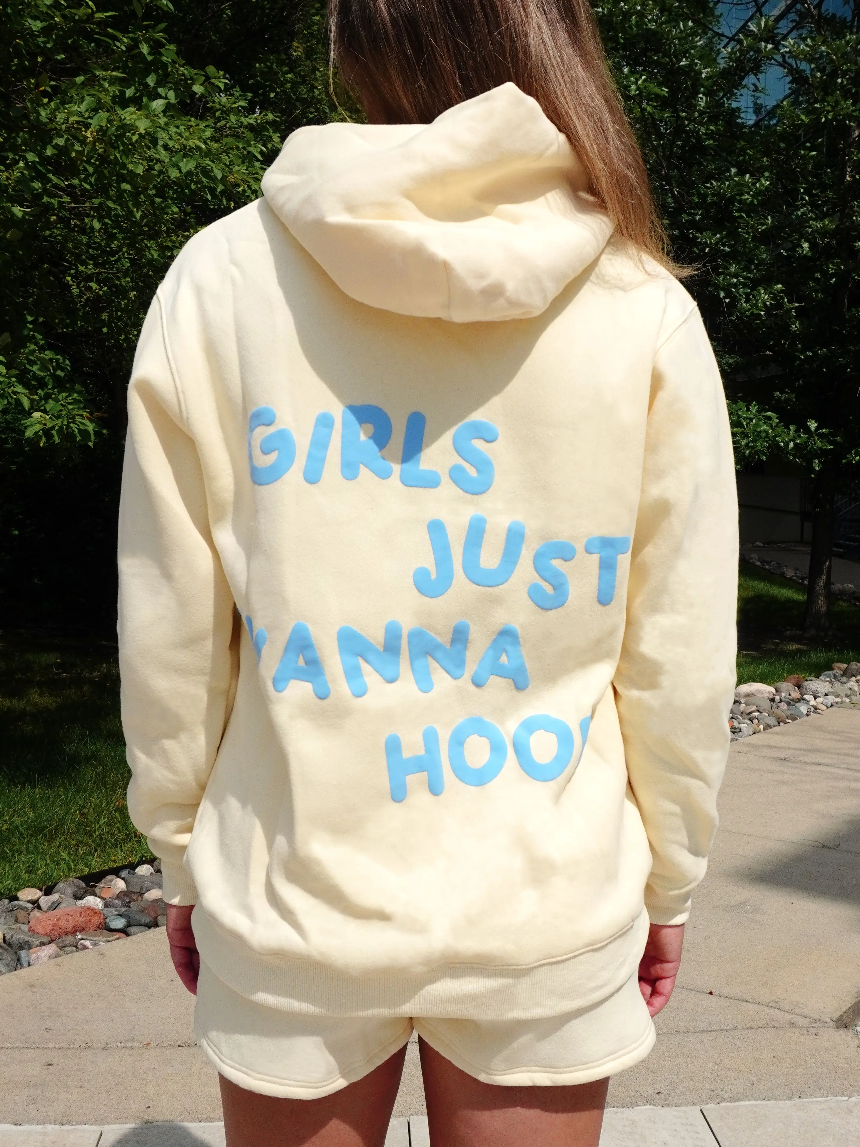 Jr. ALL-STAR GIRLS JUST WANNA HOOP YELLOW HOODIE