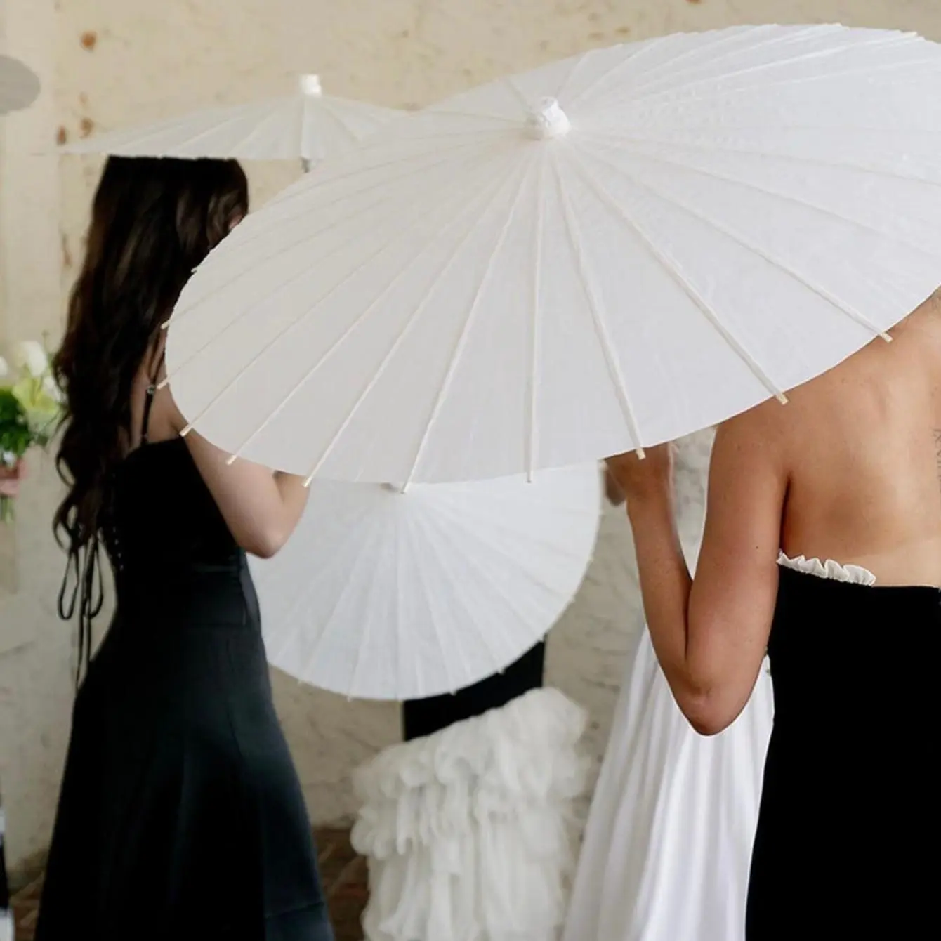 Elegant Paper Umbrella/fan, Lightweight Umbrella, Wedding Bridesmaid Gift, Handheld Fan, Bridal Shower Photo Prop, Traditional Asian Style, Party Decor