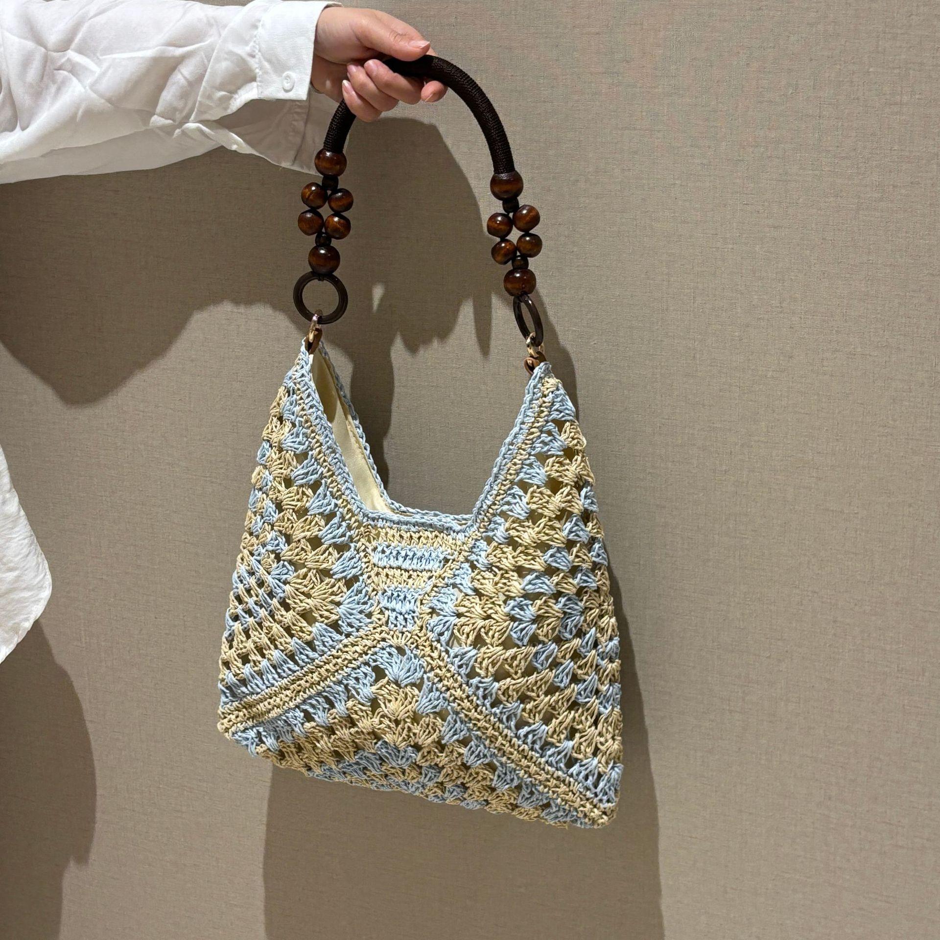 New Fashionable Handmade Woven Bag Versatile Paper Rope Crochet Straw Beach Shoulder Bag for Vacations and Summer Outings