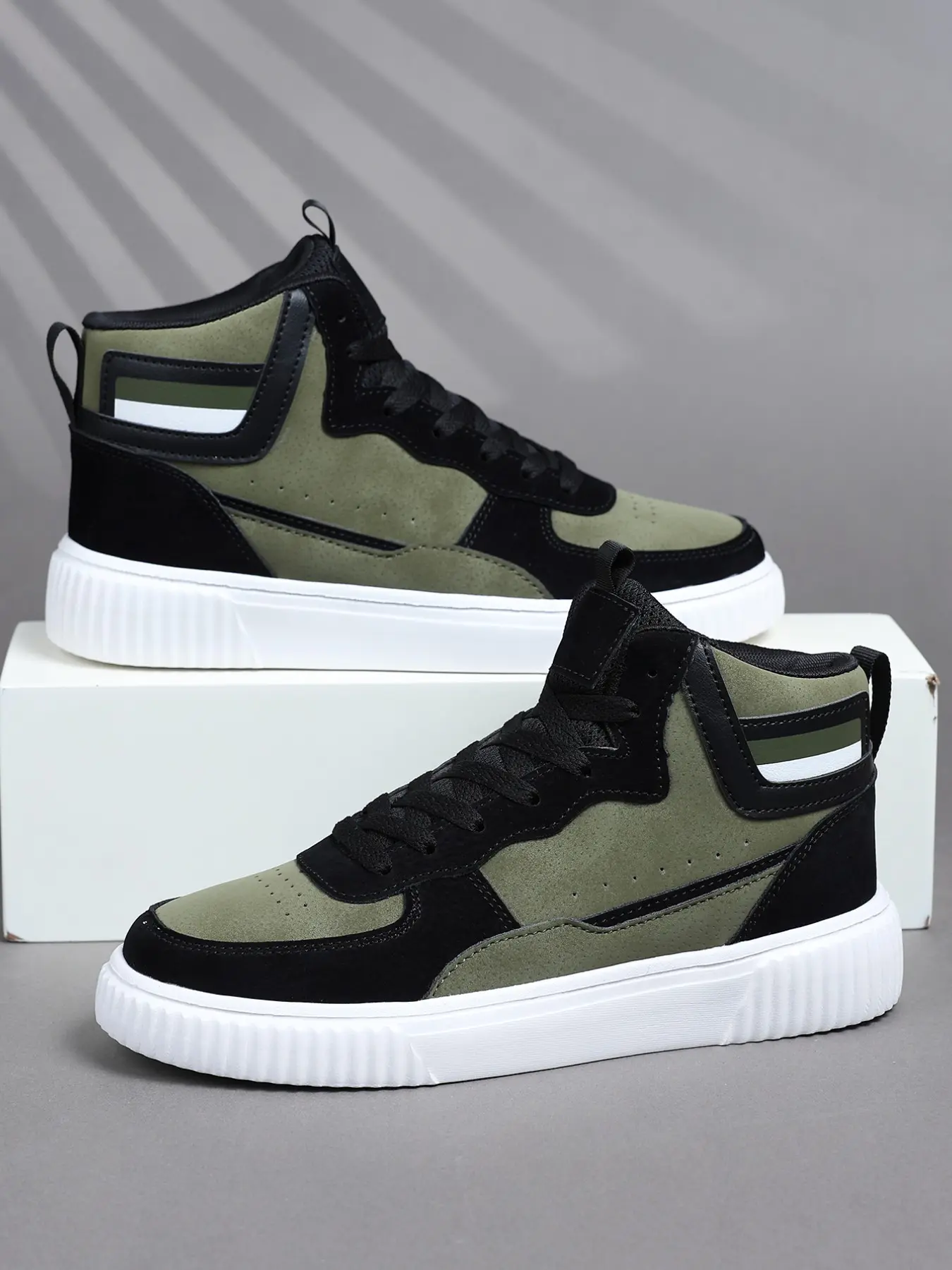 Men's High-Top Casual Walking Shoes, Vintage Classic Military Sports Sneakers, Trainer, PU Leather Lace-Up, Thick Sole, All Seasons Sneakers, Breathable Comfort, Fashionable Sneakers, Thick Soled Sneakers, Hightop Casual Sneaker