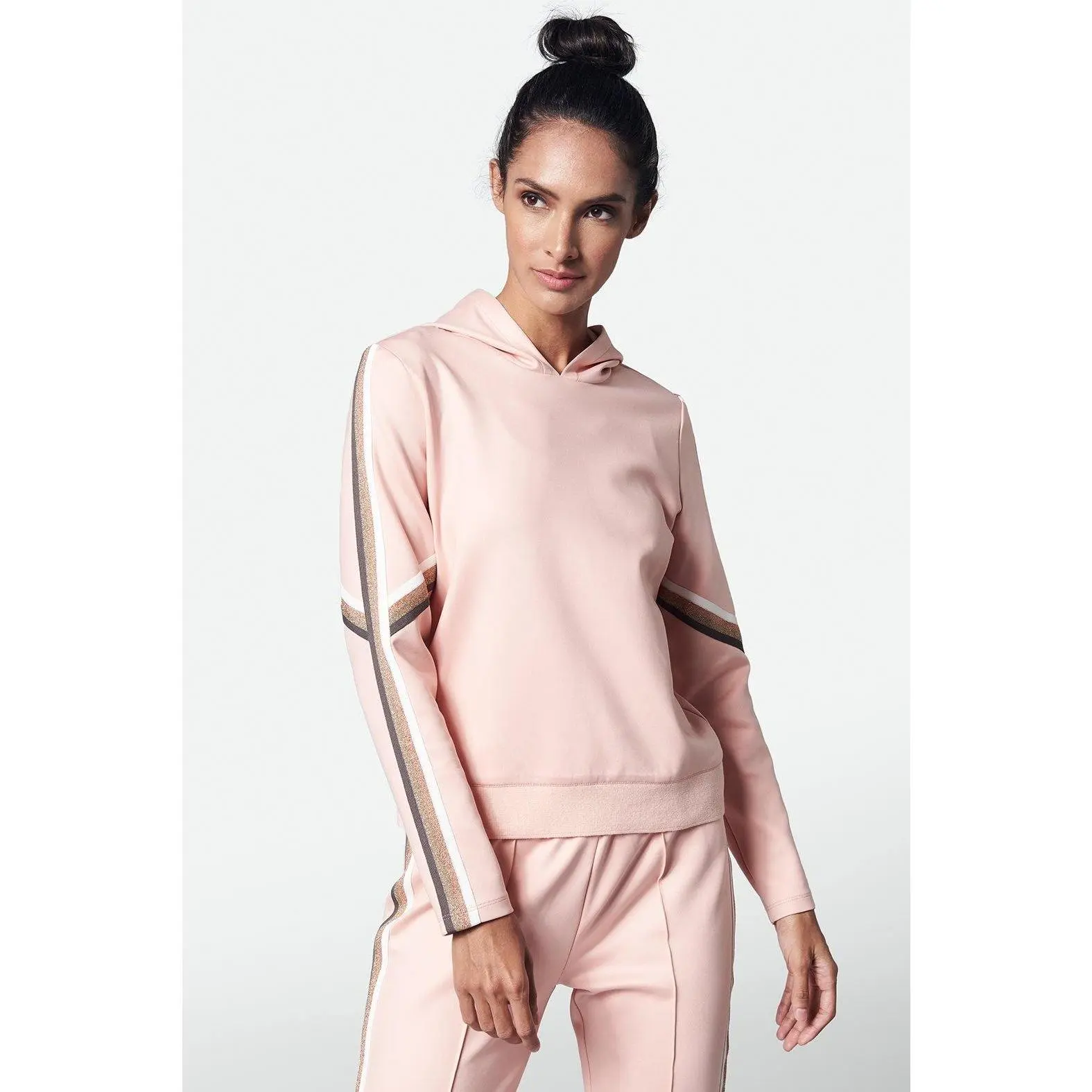Strobe Scuba Pullover