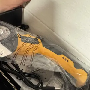 Zeleki Cordless Electric Scissors 4V – Rechargeable Heavy Duty Cutter with Safety Lock, LED Light, Long Battery Life & 2 Extra Blades | Easy-to-Use Wireless Shears for Cardboard, Packaging Yellow with Storage Bag