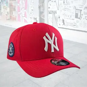 New Era MLB 9Forty, 59FIFTY Hats - Red Snapback Baseball Hat, White NY Logo, Adjustable Closure, Structured Crown, Urban Street Style, Unisex Fit, Hip Hop Fashion Cap, Lightweight & Comfortable, Perfect for Casual Wear, Sports Events & NYC Vibes