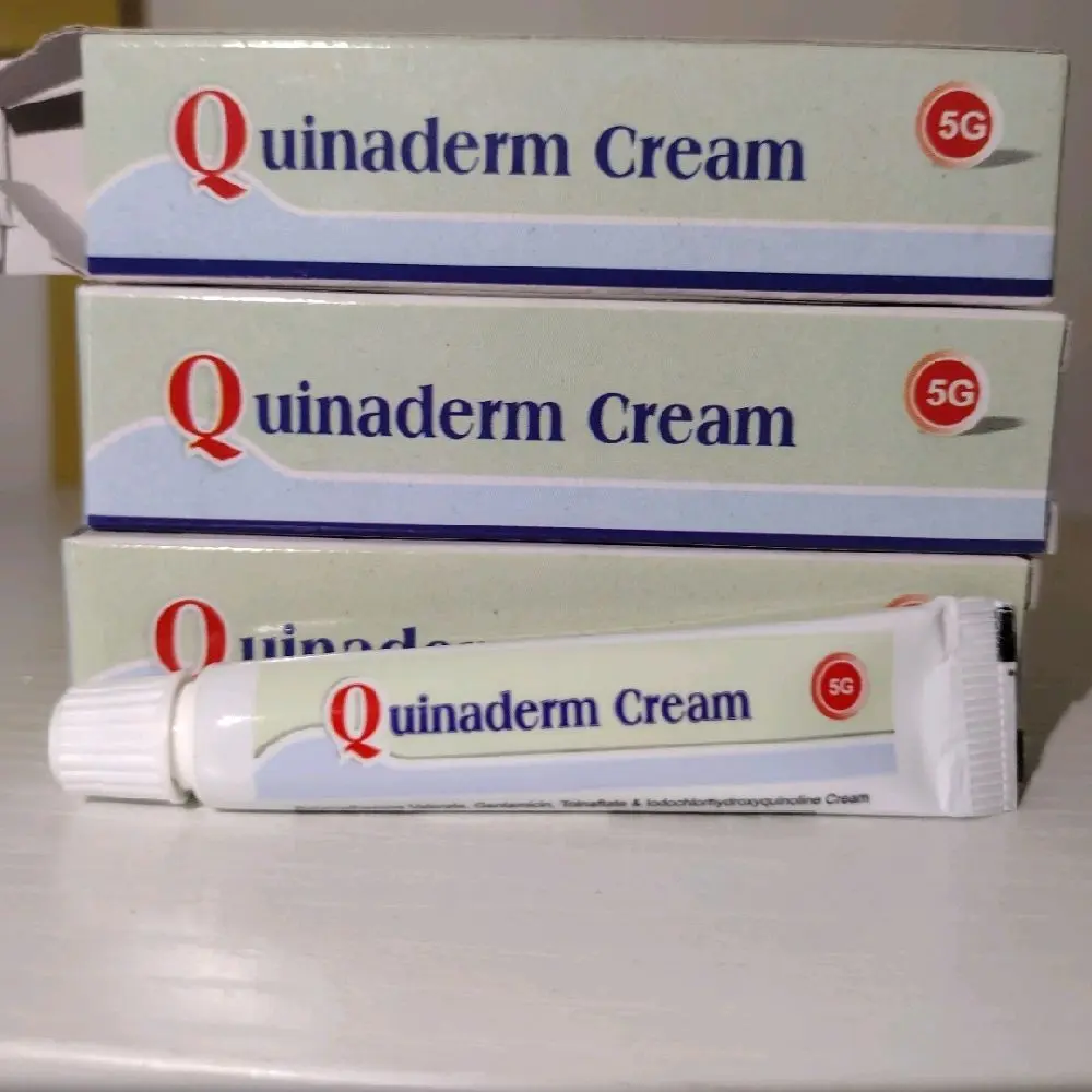 Quinaderm Moisturizing Body Cream & Cosmetic Beauty Personal Storage Organizer
