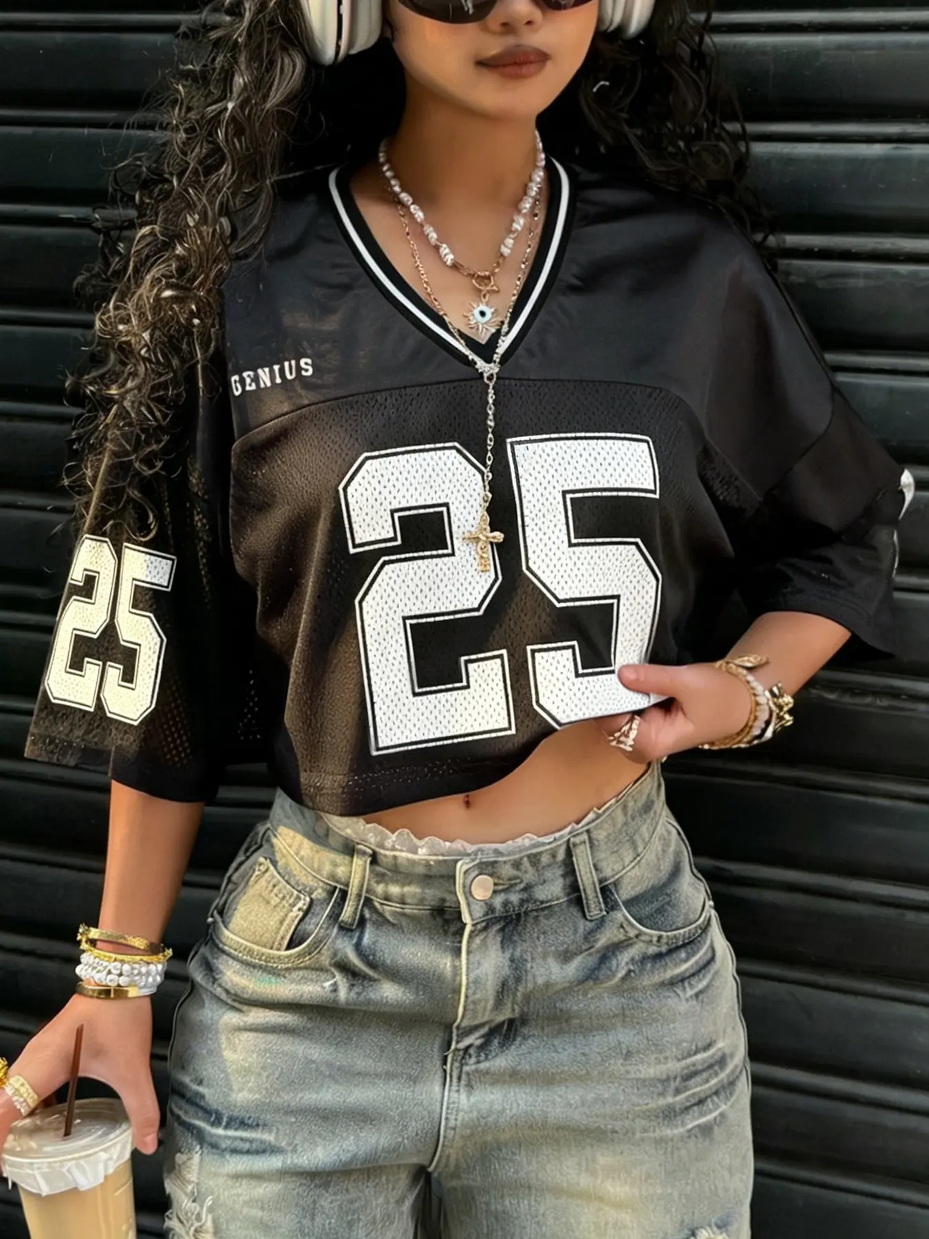 Women's Retro Sporty Cropped Jersey, 23 Number Graphic V-Neck Mesh Short Sleeve T-Shirt, Streetwear Apparel For Daily Outfit, Casual Tennis Top, Breathable Athletic Top, Breathable Sports Tee