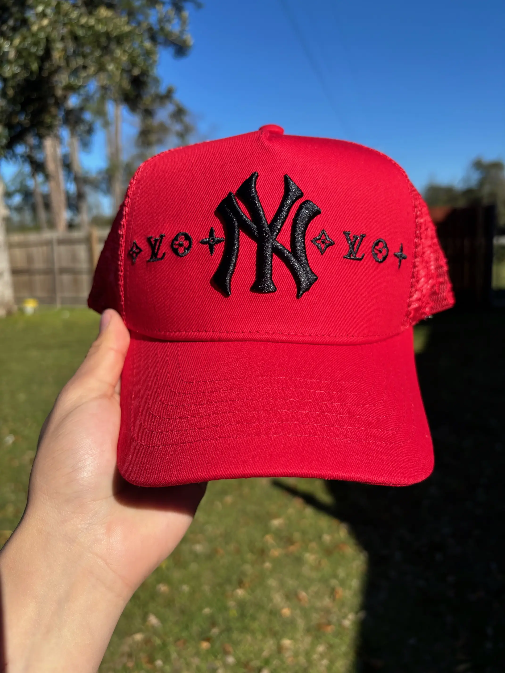 Dilkapz Red Hat
