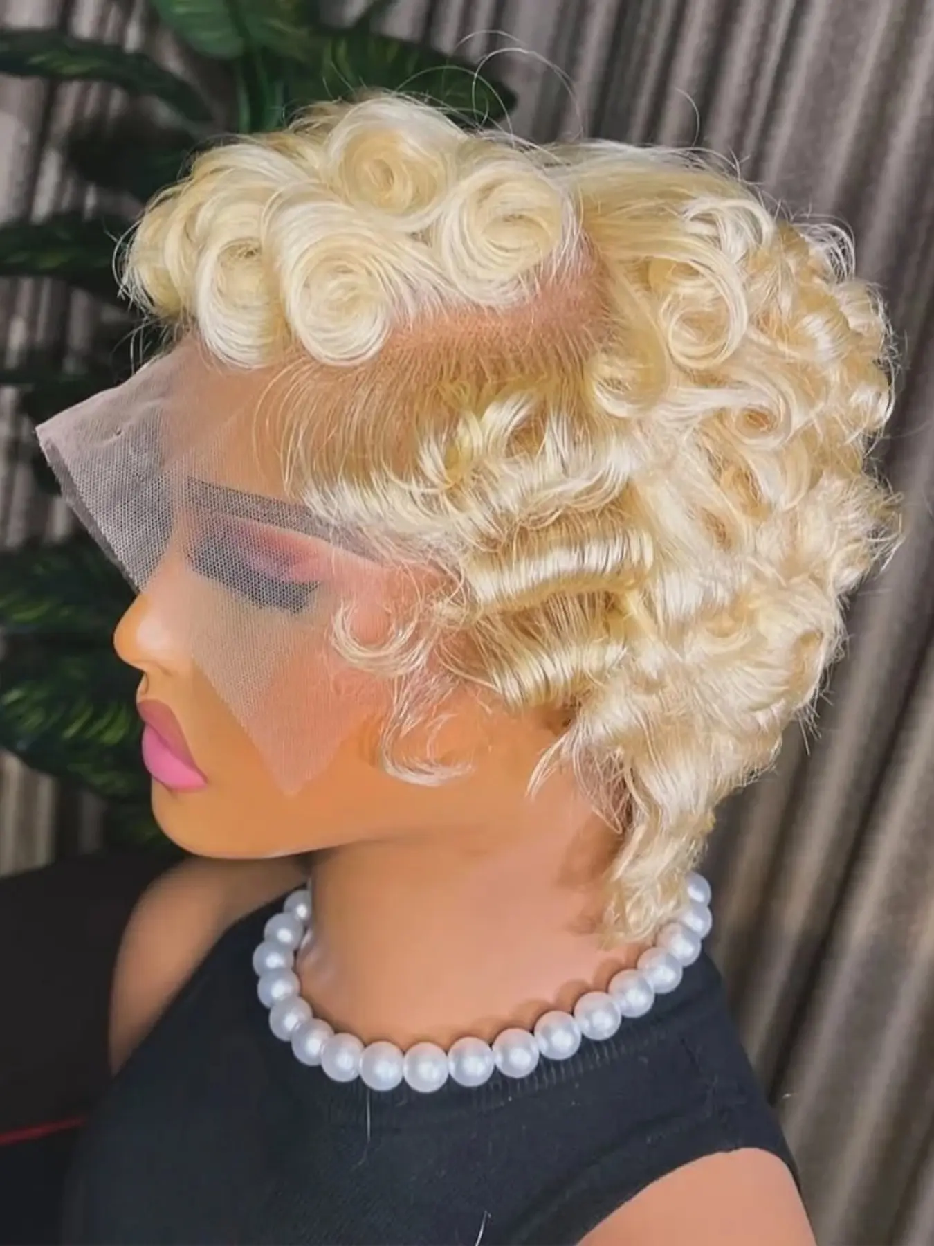 613 Blonde 13x4 Transparent Lace Front Wigs, Glueless Frontal Wigs, Human Hair Pixie Cut Short Bob, Loose Wave, Preplucked, Curly Style, Women's Fashion, Glueless Hd Wigs, Lace Wear Wigs