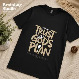 Trust God’s Plan Graphic T-Shirt for Men and Women, Oversized Short Sleeve Tee, Vintage Style Faith Print Crew Neck Casual Streetwear Shirt, Loose Fit Everyday Top Heart Pattern Longline Cardigan with Pockets Inspirational Dual-Sided Cotton