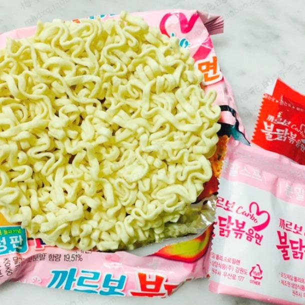 Samyang Buldak Ramen Carbonara Hot Chicken Flavor 130g*5 22.9 oz