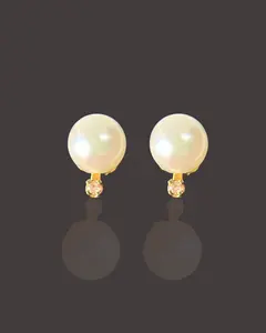 14K Solid Gold 5.2mm Cultured Pearl Stud Earrings w/ Accent diamonds
