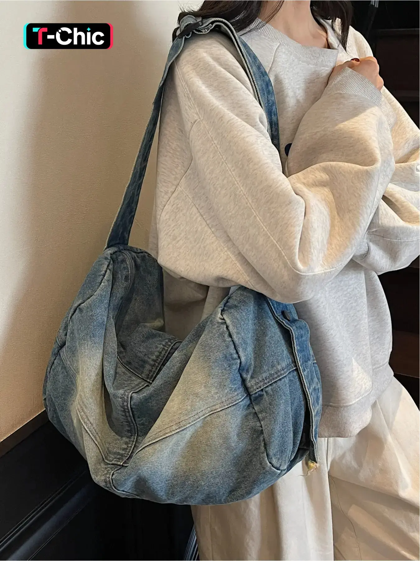 Women's Denim Tote Bag, Large Capacity Shoulder Bag for Daily Used, Casual Trendy Versatile High-quality Daily Commuting Bag, Casual Commuter Bag, Girl Fashionable Bag, Shoulder Tote Hobo, Jean Shoulder Bag, Casual Trendy Purses