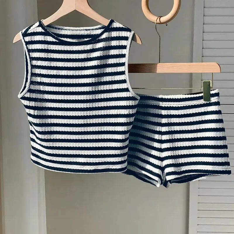 Two-piece Set Women's Striped Pattern  Tank Top & Shorts, Casual Sleeveless Round Neck Top & Shorts for Summer, Ladies Clothes for Daily Wear, Knit Outfit Set, Clothing Set, Knitted Shorts Set