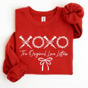 Vintage XOXO The Original Love Letters Sweatshirt – Christian Valentine’s Day Crewneck, Jesus Valentine Faith Shirt with Bow Graphic, Cozy Casual Streetwear, Meaningful Valentine Gift