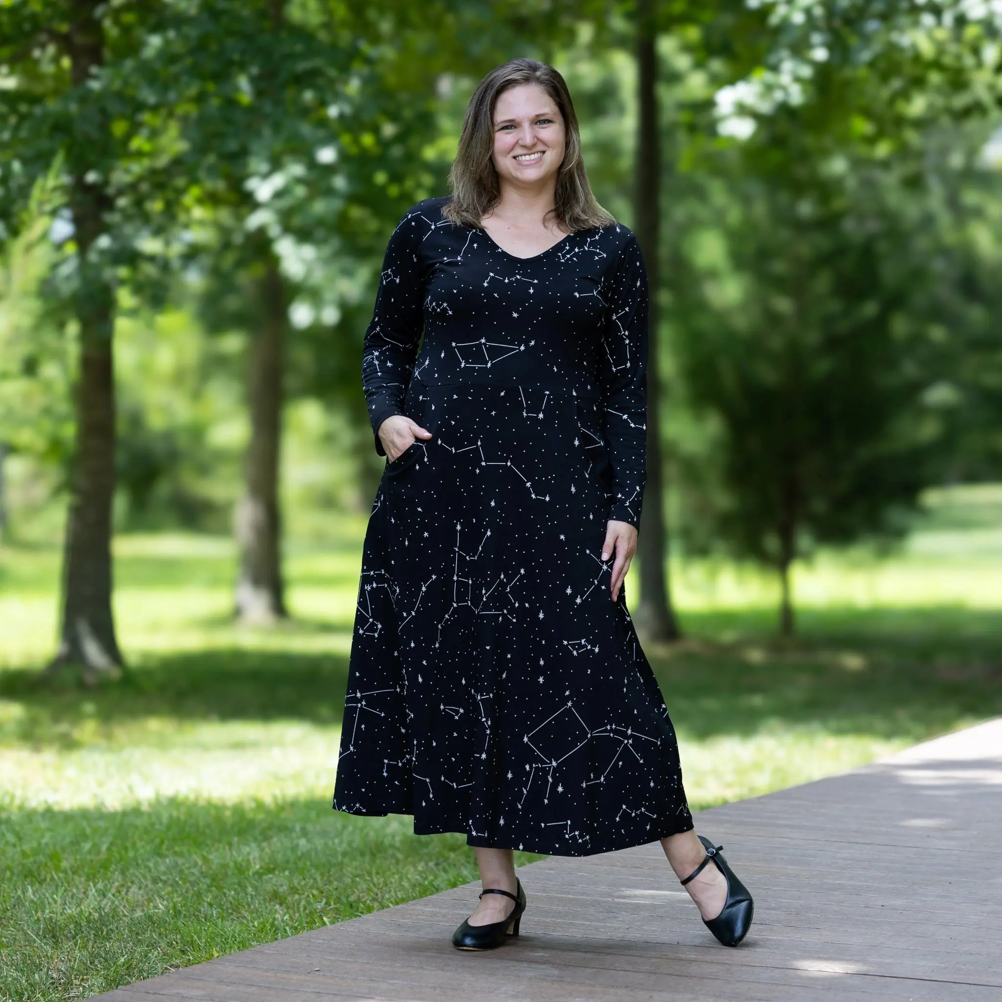 Constellations Glow-in-the-dark Long Sleeves Midi Dress with Pockets