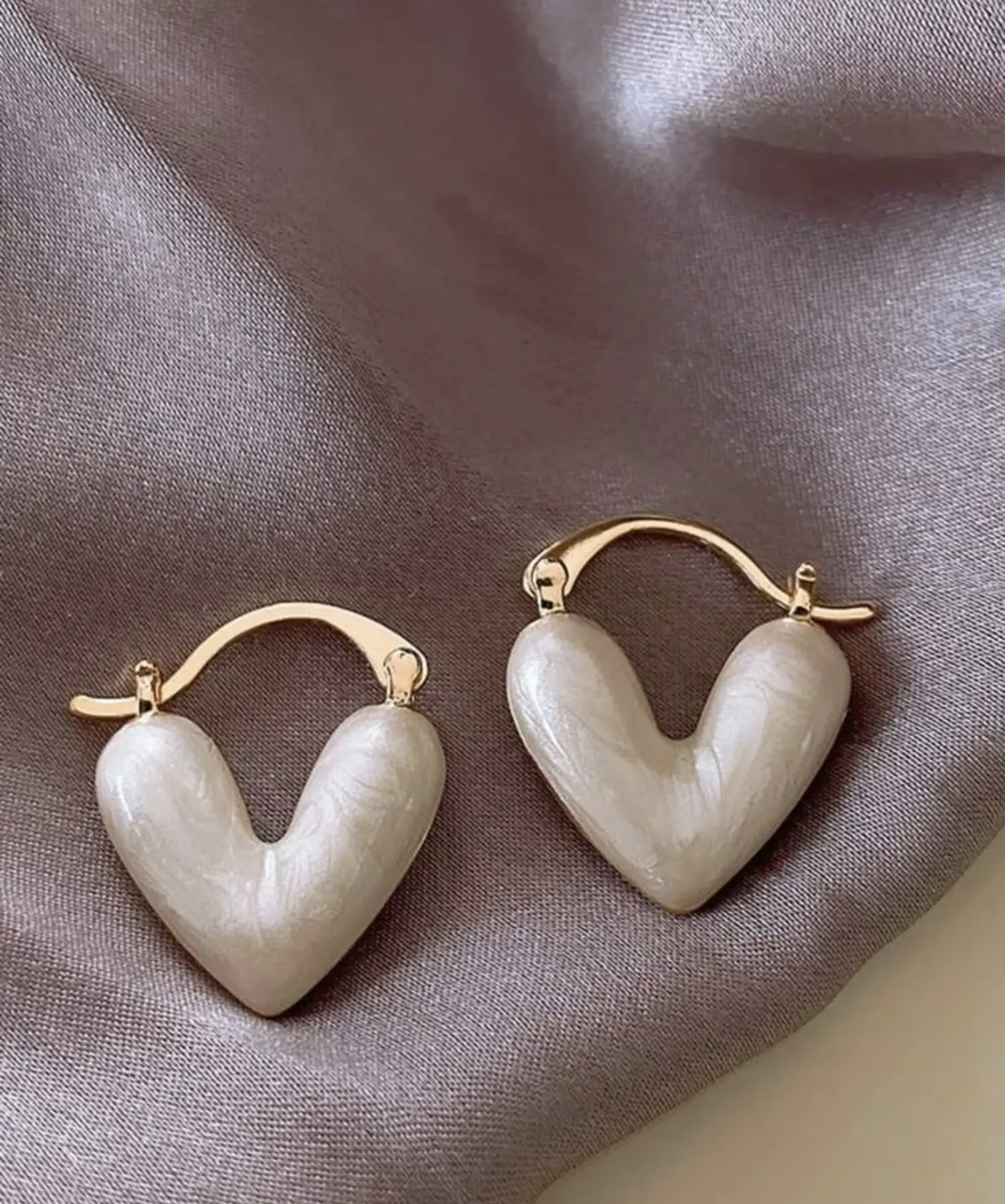 1 pair fashionable heart decor hoop earrings for women for daily decorations