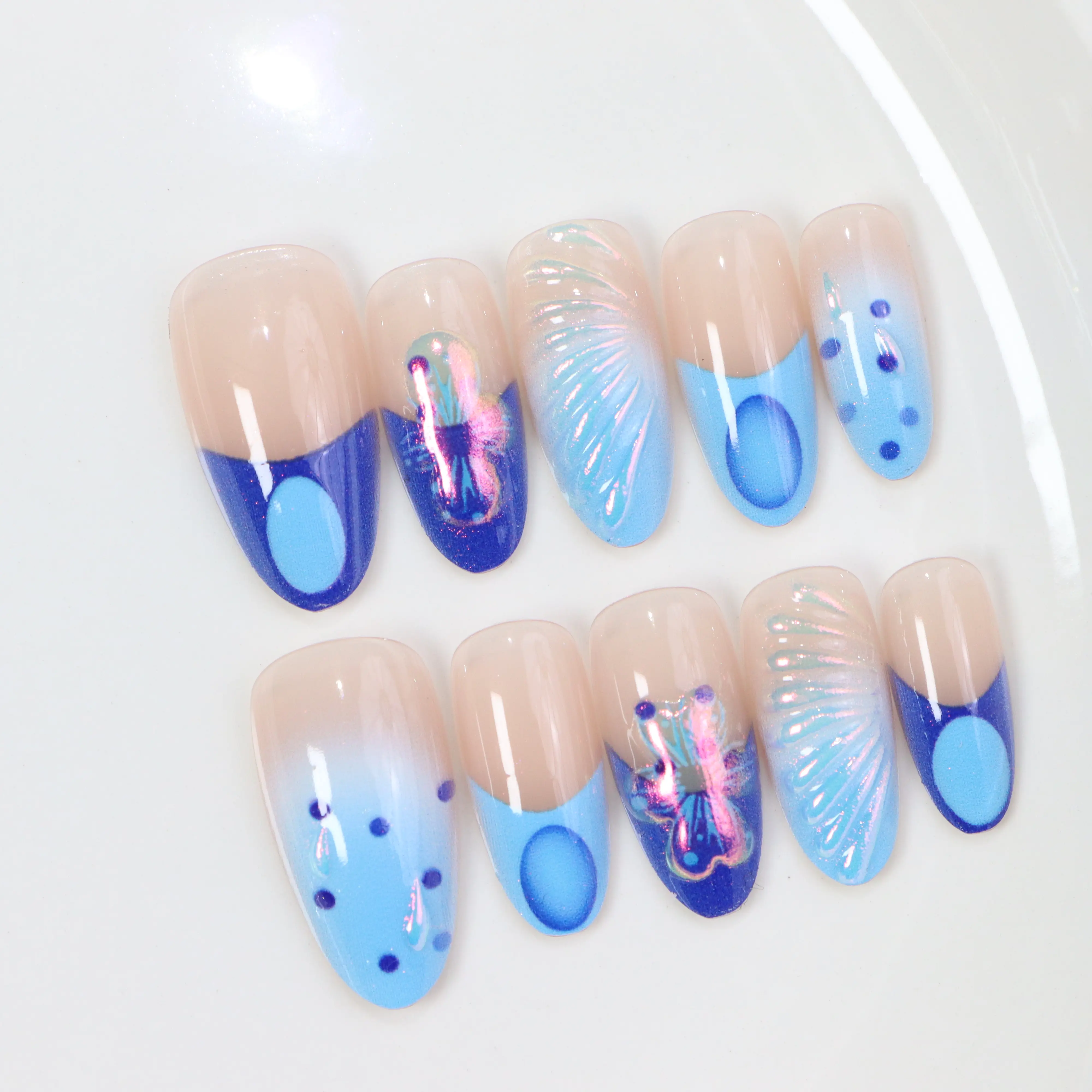 Almond Shape Collection Medium Length 23mm Press-On Nails Icute Acrylic Fake Nails Handmade High Quality Reusable 10 Pcs Nail Art Charm Salon glossy manicure Wearable Mixed Color Acrylic Nail Set festive holiday design gingerbread christmas press bold y2k