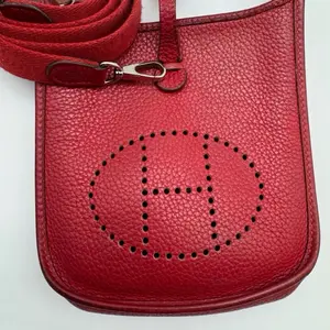 Pre-owned HERMES leather crossbody Evelyne TPM