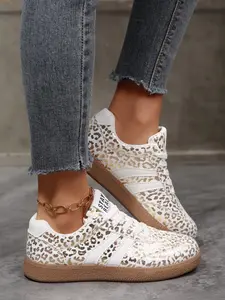 2026 New Leopard Print Women's Shoes, Casual Flat Sneakers, Versatile Fashion Sports Shoes, Comfortable Low-Top Design, Footwear Sneakers