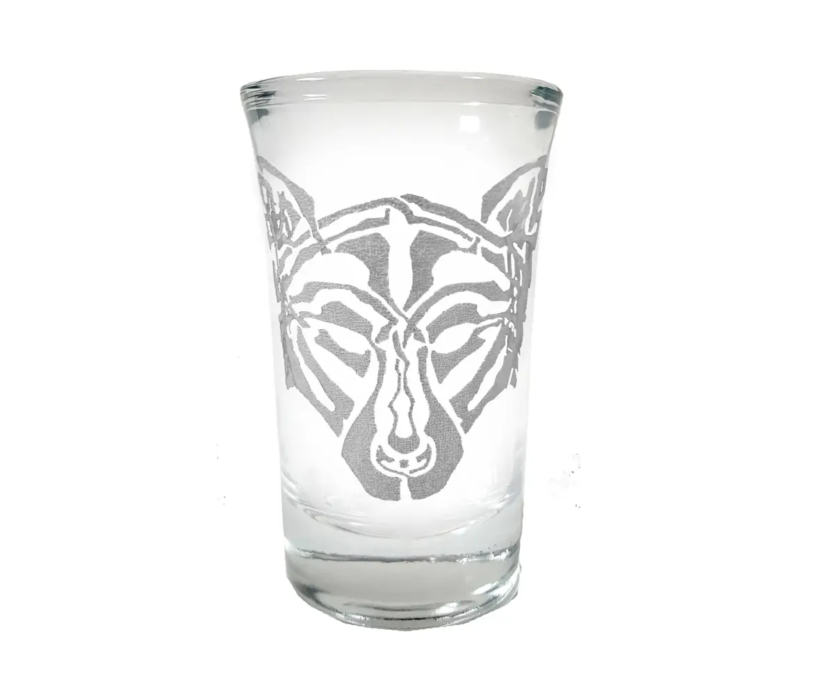 Lyoncraft SHWO01 Classic 1.5 oz Celtic Wolf Engraved Shot Glass, Kitchenware Drinkware Accessory