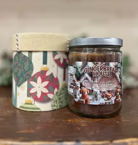 Pet Odor Exterminator Gingerbread House Candle