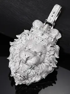 LYEECYEE Fashion Hip-Hop Jewelry Pendant, 3D Crown Lion Pendant for Men, Hip-Hop Trendy Streetwear Accessory Necklace, the perfect gift for festivals and parties.