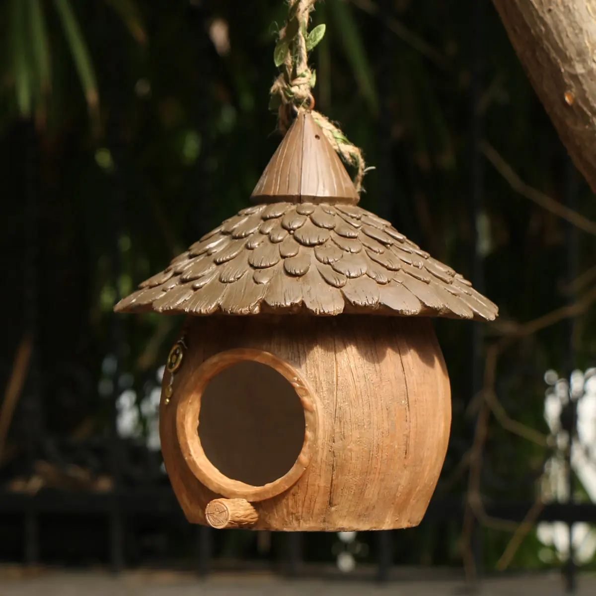 Innovative Bird Nest Birdhouse Ornament, Garden Courtyard Decoration, Outdoor Bird House Winter Warmth Hanging Decor, Birdhouses For Outdoors