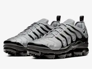 Nike Air Vapormax Plus Cool Grey CK0900-001 Men’s Shoes NEW