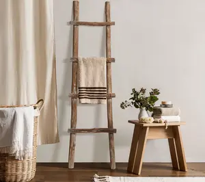LuxenHome Solid Wood Natural 4-Rung Blanket Ladder