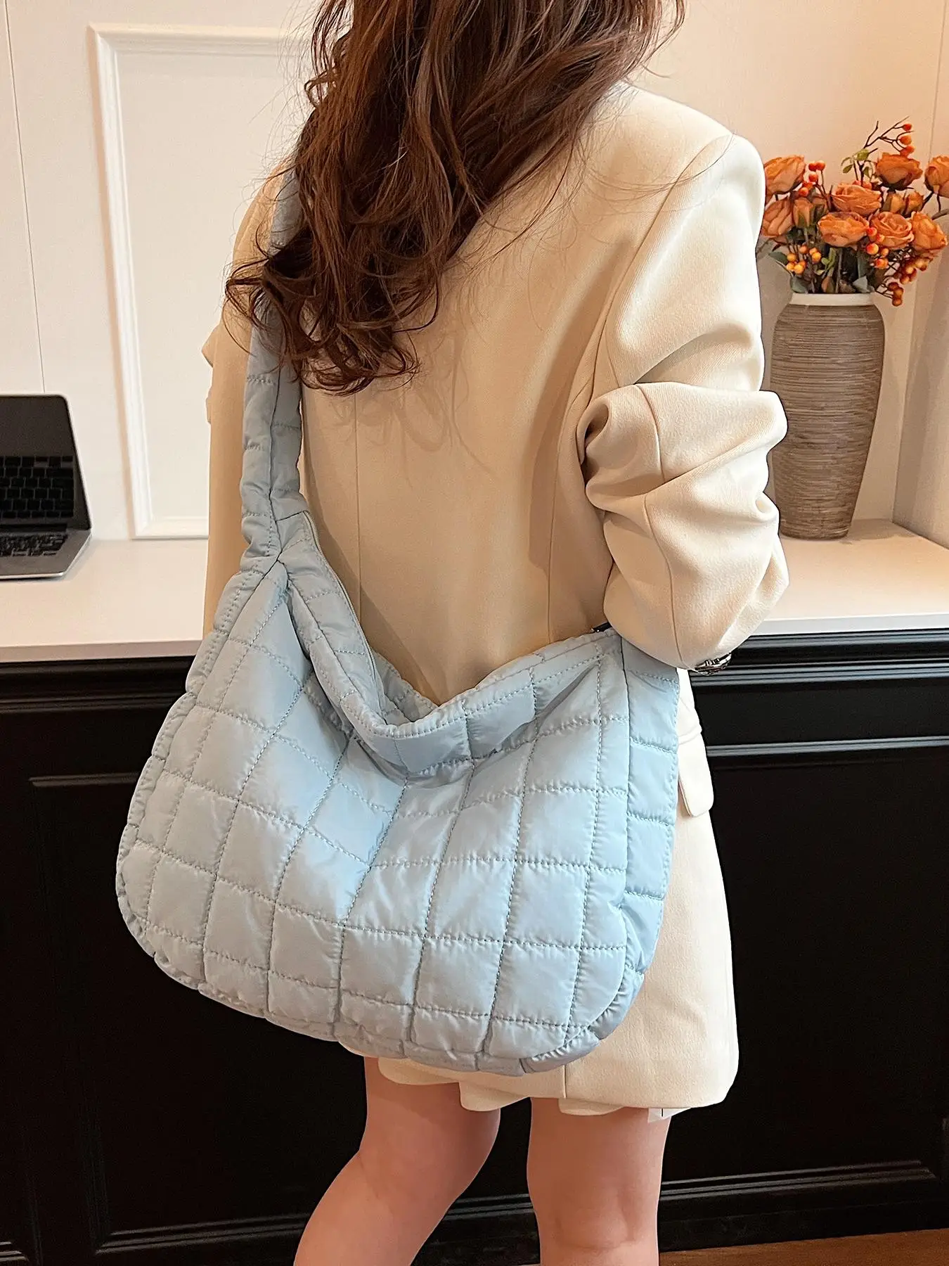 Women's Solid Color Quilted Design Crossbody Bag, Fashionable Large Capacity Shoulder Bag for Daily Used, Casual Trendy Versatile High-quality Daily C