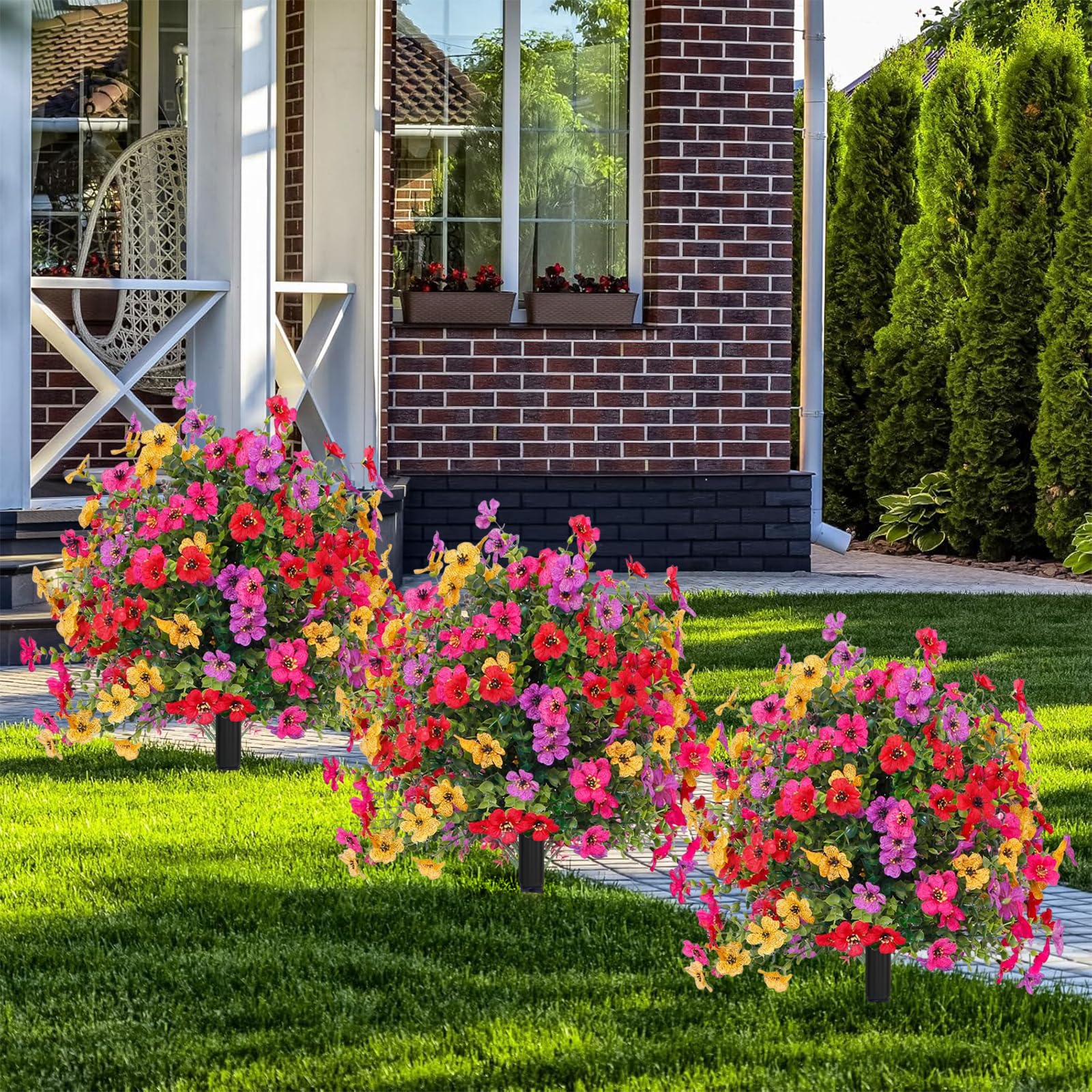 Artificial Flowers for Outdoor Indoor Garden Home Decoration, Plastic Faux Flowers, Faux Flower Daisy with Eucalyptus Leaves Fake Plants Greenery Boxwood Porch Patio