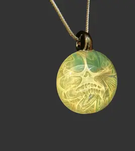 Glass Skull pendant