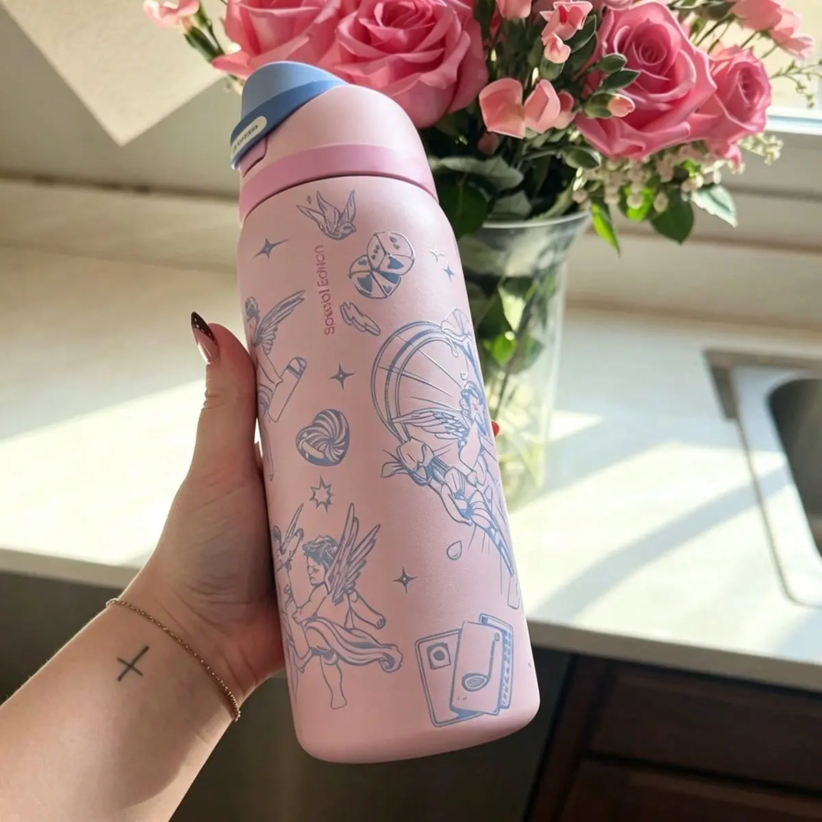 Ow(Shot to the Heart)304L Insulated Stainless Steel Sports Water Bottle,Great for Travel,Comes with a straw,cold drinks and summer drinking-Baseball/Football/Basketball/fitness/Tourism accessory-4th of july decor-Soccer Gear-Summerwins-camping accessories