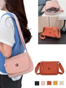 High-Performance Nylon Material Crossbody Bag, Lightweight Design for Everyday Use, Versatile Accessory for Commuting & Outdoors