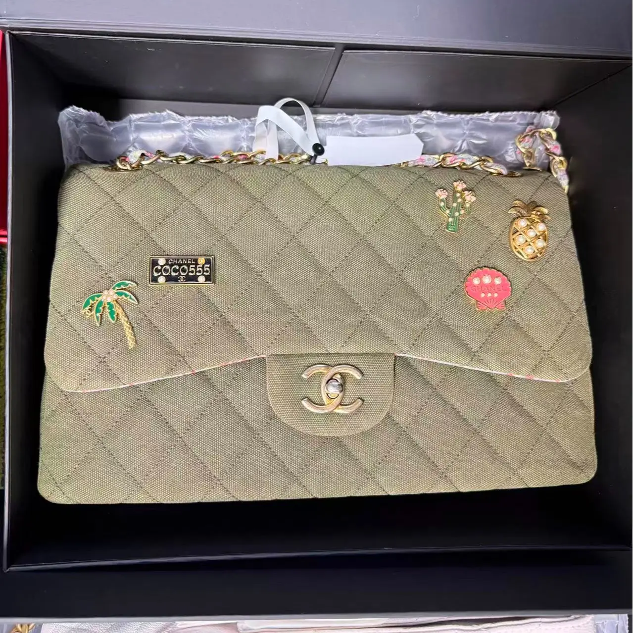 Pre-owned CHANEL FRANCE Shoulder Bags HH Coco 555 Olive Green Tropical Vacation Limited Badge CF 78265