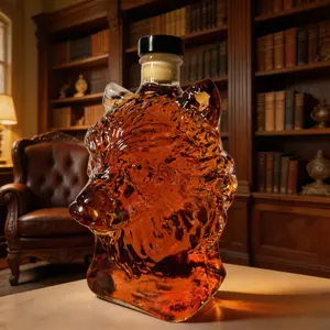 Wildlife Wolf Head Glass Bottle, Stylish Decanter for Home Bar