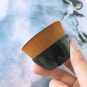 Soft Dense Foundation Brush-Flawless Blending