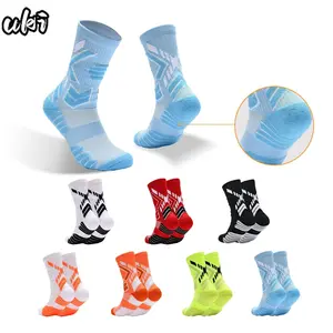 Thickened Unisex Basketball Long Socks, Breathable Professional Sports Footwear In American Elite Style, Elastic Comfortable Wearable Socks Suitable For Basketball Matches, Running Training And Daily Outdoor Sports Activities