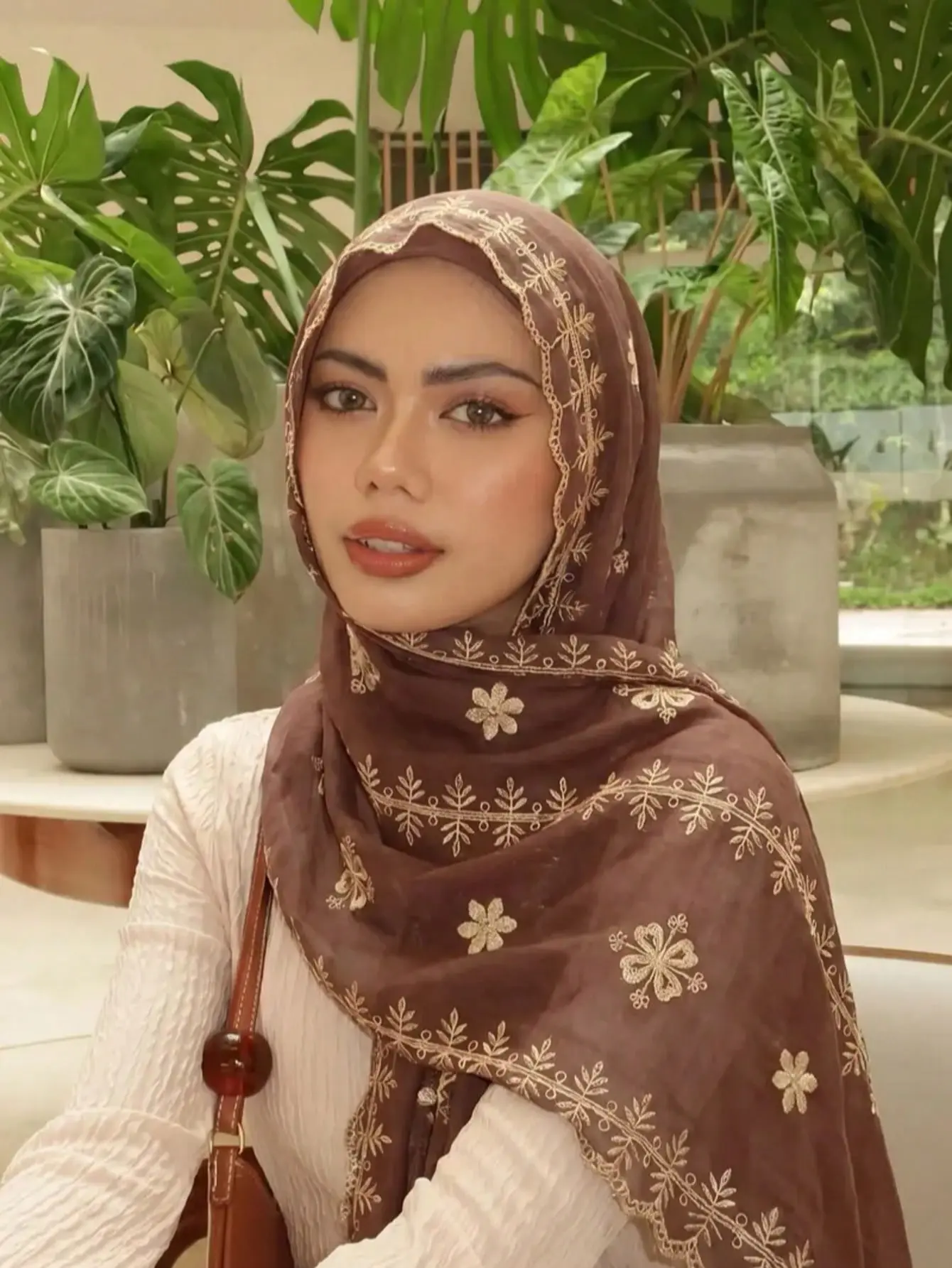 1pc Vintage Gold Thread Floral Embroidered Hijab Scarf For Women, Premium Coffee Brown Muslim Headscarf, Luxury Modest Shawl & Wrap