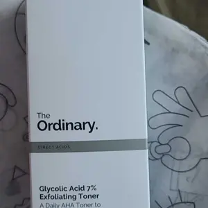 Product Review of The Ordinary Glycolic Acid 7% Exfoliating Toner, Brightening and Smoothing Daily Toner for More Even-Looking Skin Tone from M**l B**n